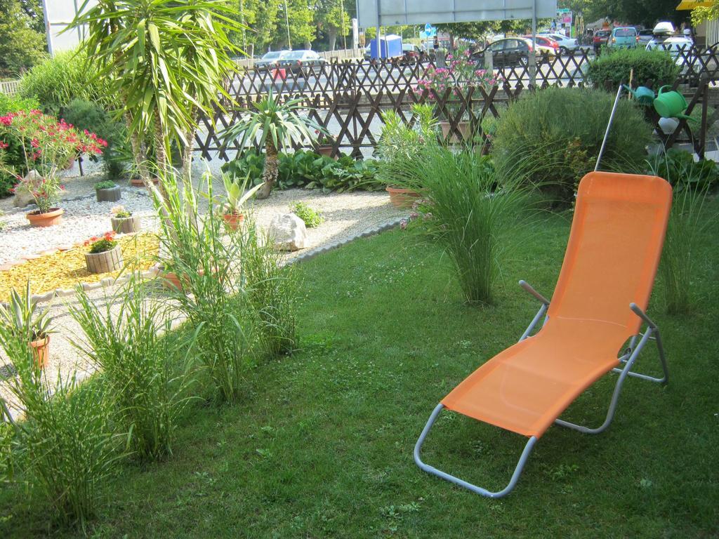 Kitti Apartman Balatonboglár Habitación foto