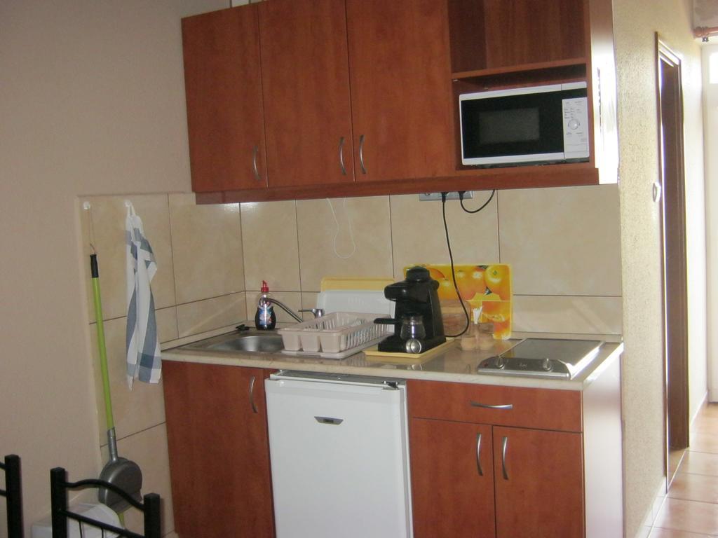 Kitti Apartman Balatonboglár Habitación foto