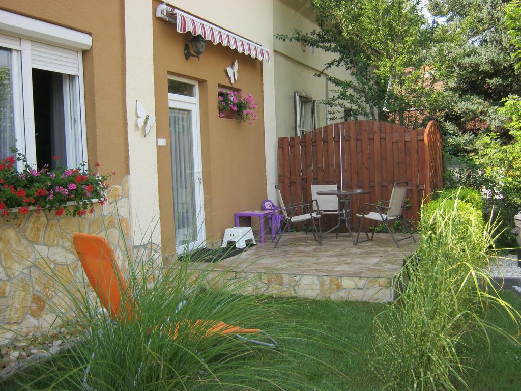 Kitti Apartman Balatonboglár Habitación foto